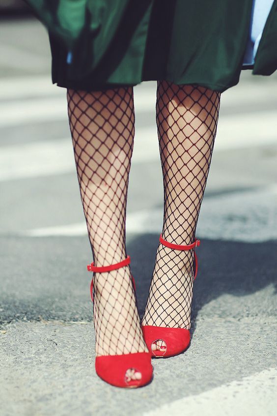 Fishnet stockings for the win! | Girlfriend is Better