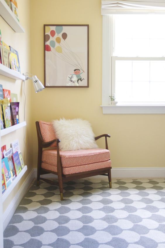 Child's room | Enhance creativity with Feng Shui | Mid-century modern chair | Girlfriend is Better