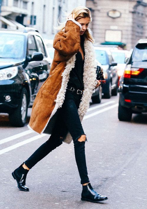 Long suede sherpa | Fur-lined coats | Girlfriend is Better