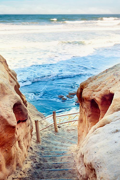 Steps to the Sea | La Jolla California travel guide | Girlfriend is Better