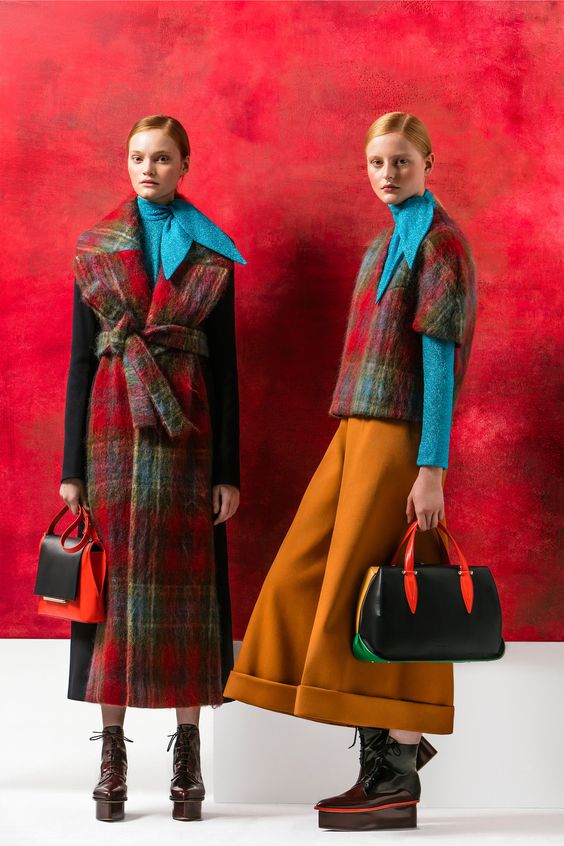 Wide-cut pants instead of a skirt | Delpozo Pre-Fall 2016 collection | Girlfriend is Better