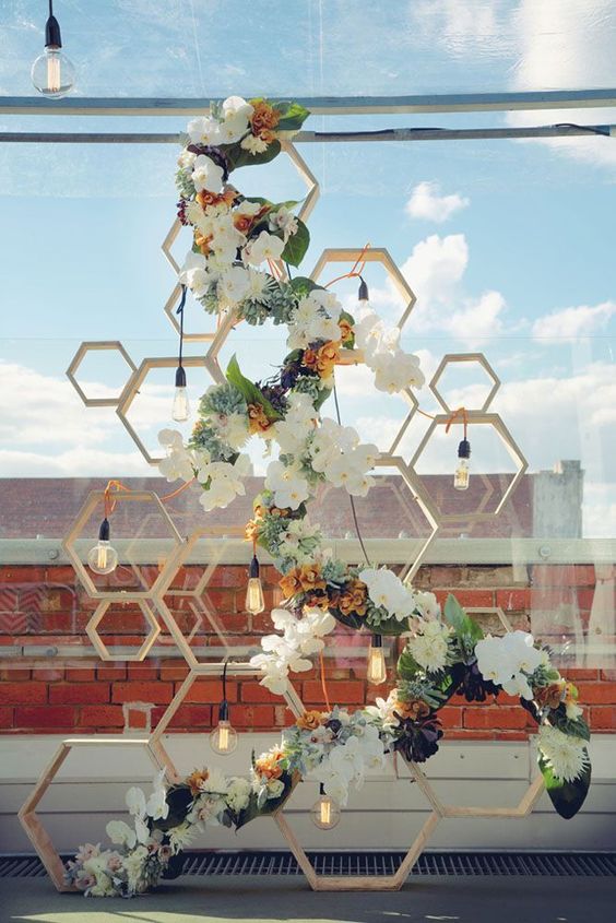 Honeycomb backdrop is a gorgeous use of the practical hexagon | Girlfriend is Better