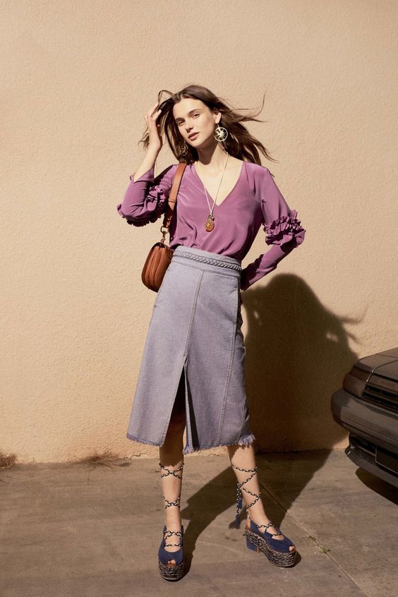 Muted purple pairs well with grey and brown for the office | See by Chloé Spring 2017 Ready-to-Wear | Girlfriend is Better