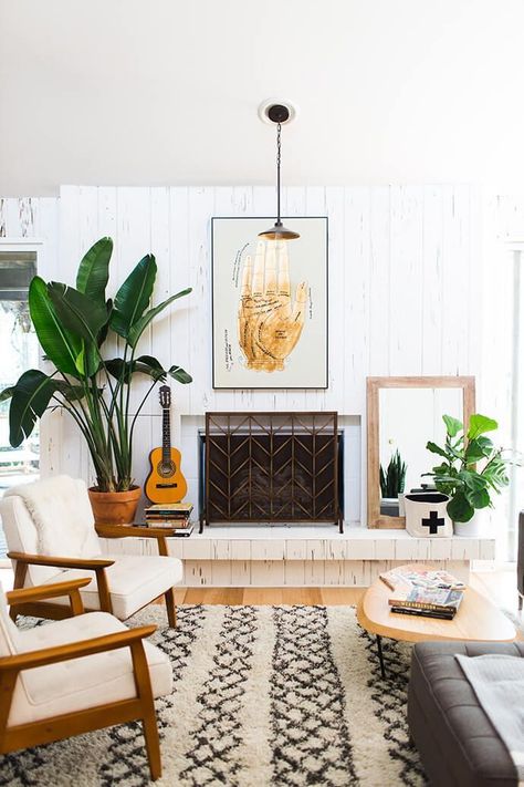 Use wood elements + plants in the family center of your home | Feng Shui decor | Girlfriend is Better