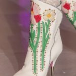 Gucci white boots Milan Fall 2017 | Girlfriend is Better