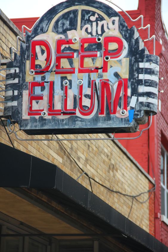 Deep Ellum Texas | Dallas travel guide | Girlfriend is Better