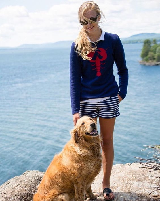 Preppy nautical outfit for Memorial Day | Girlfriend is Better