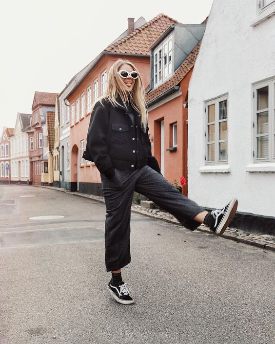 Skate style with black culottes and Vans shoes | Girlfriend is Better