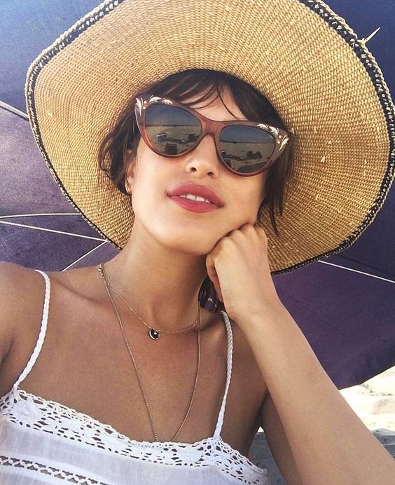 Sun straw hats in French girl style for summer | Girlfriend is Better