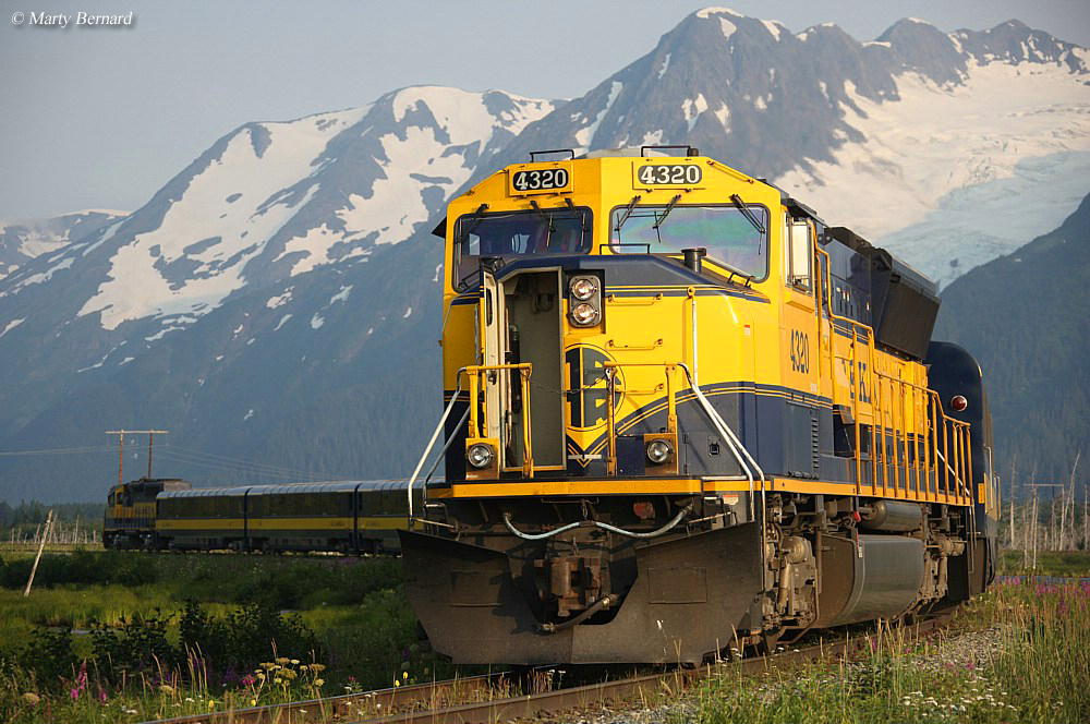 Alaska Railroad Tour | Travel Guide | Girlfriend is Better