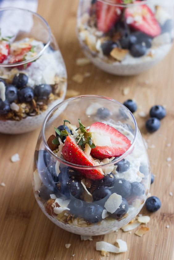 Vanilla Greek Yogurt Chia Seed Pudding Recipe | Girlfriend is Better