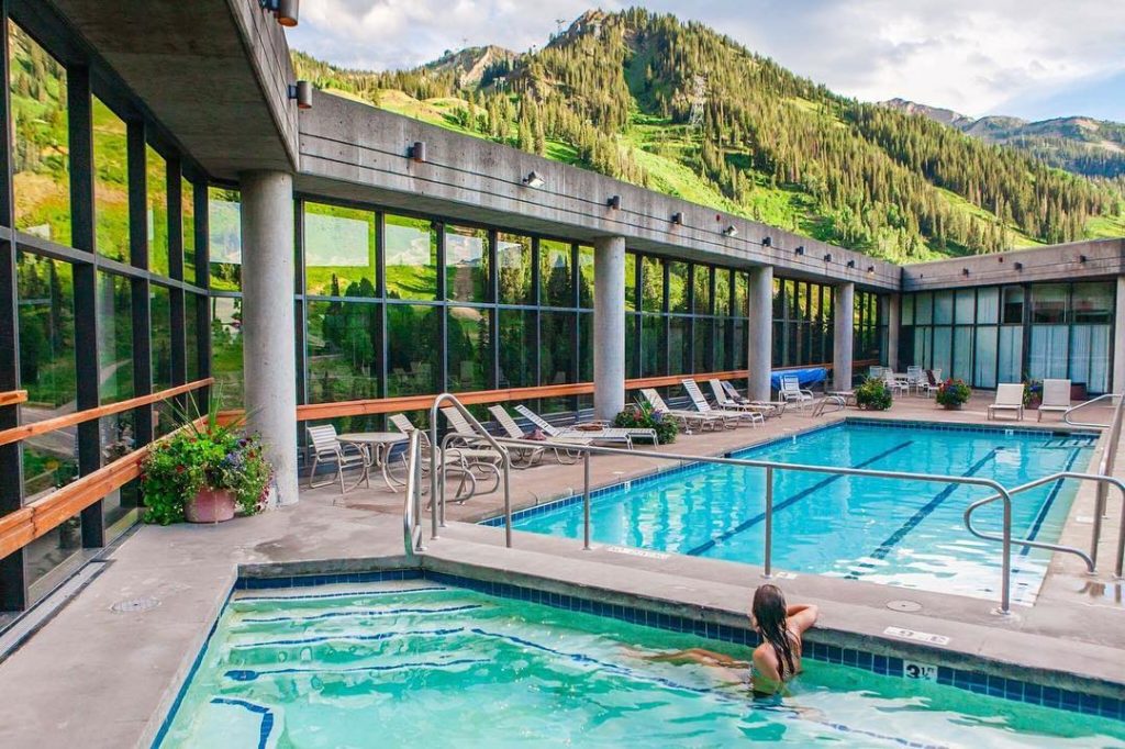 The Cliff Spa at Snowbird Utah Oktoberfest hotel | Girlfriend is Better