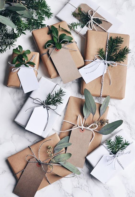 Hygge decor for the holidays guide | Natural gift wrap | Girlfriend is Better