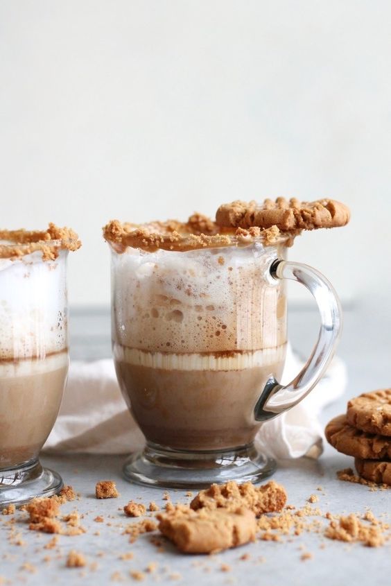 Salted Peanut Butter Cookie Lattes | Hygge decor beverages | Girlfriend is Better