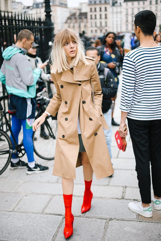 Red winter fashion | PFW street style | Girlfriend is Better