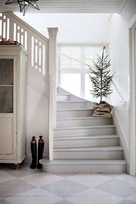 Christmas tree on stairs | Hygge decor | Girlfriend is Better