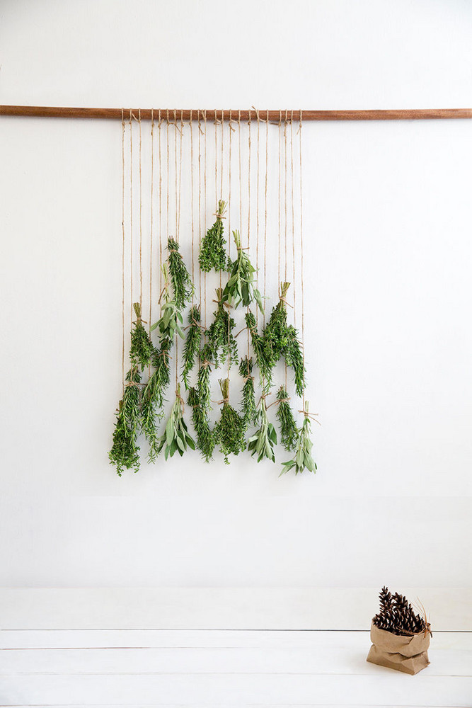 Christmas tree DIY ideas | Wall hanging using herbs macrame style | Girlfriend is Better