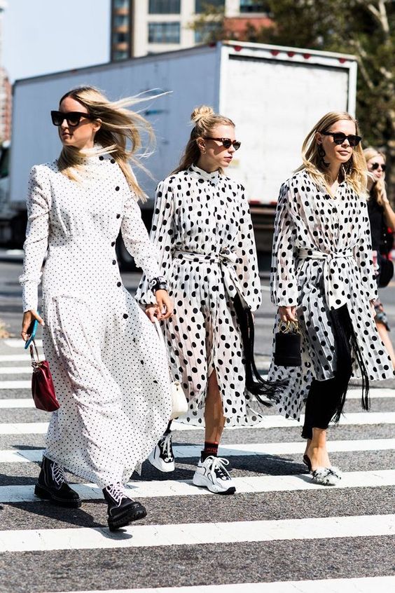 Polka dots street style | Dresses and tennis shoes boots | Girlfriend is Better