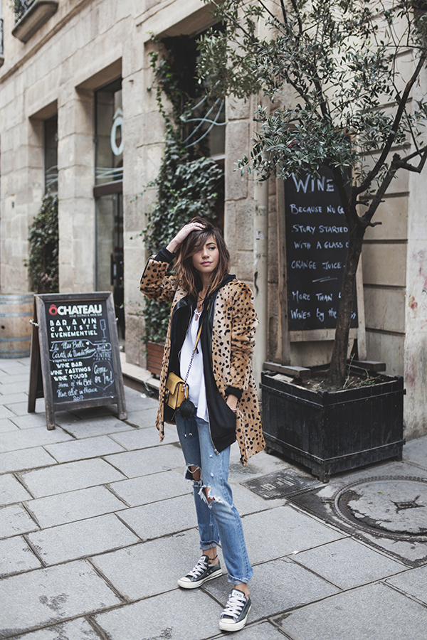 Cheetah faux fur coat | Winter fashion street style | Girlfriend is Better