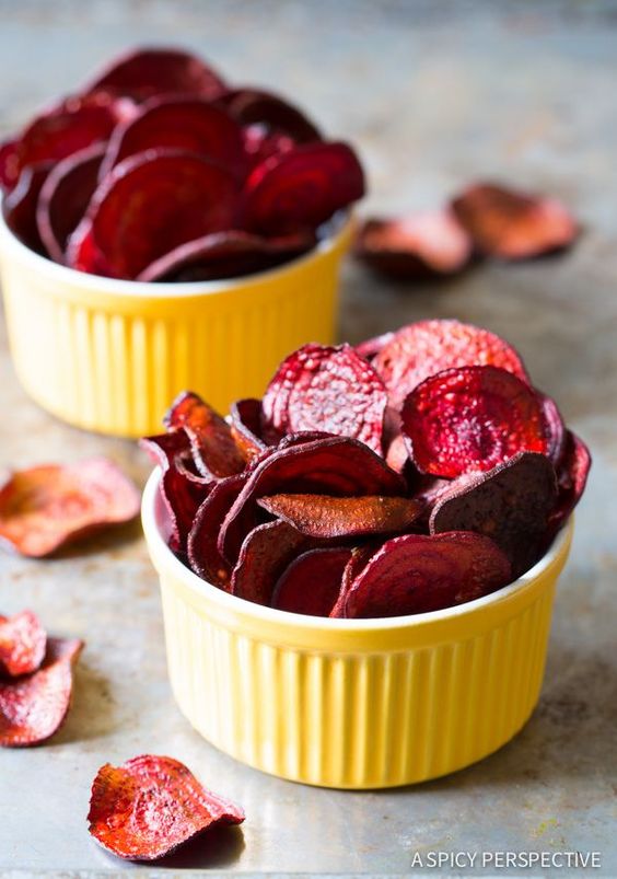 Oven Baked Beet Chips healthy recipe | Girlfriend is Better