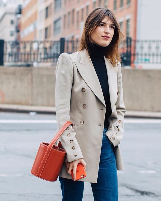 Double-breasted blazers with jeans and bucket bag | Girlfriend is Better