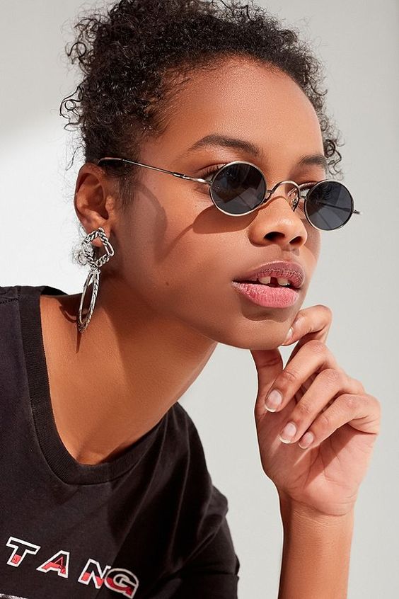 Vintage Oval tiny sunglasses | Girlfriend is Better