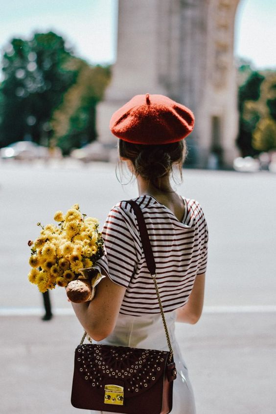 Berets with striped tops and wide-leg pants | Girlfriend is Better