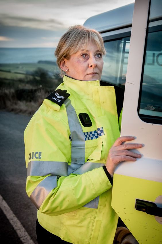 British crime drama Happy Valley | Sarah Lancashire | Girlfriend is Better