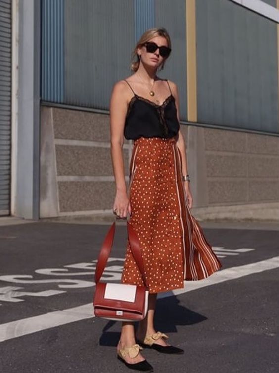 Polka dot midi skirts | Lace silk camisole | Girlfriend is Better