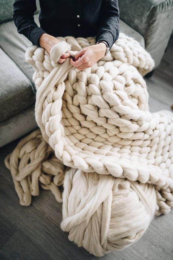 Chunky Knit Blanket DIY | white arm knitting wool | Girlfriend is Better