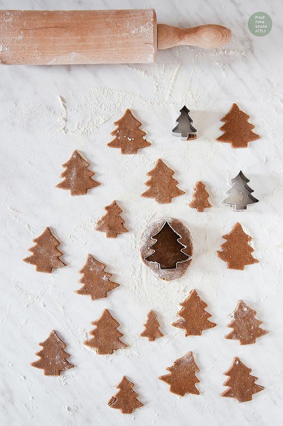 winter Hygge | gingerbread tree cookies baking entertaining | Girlfriend is Better