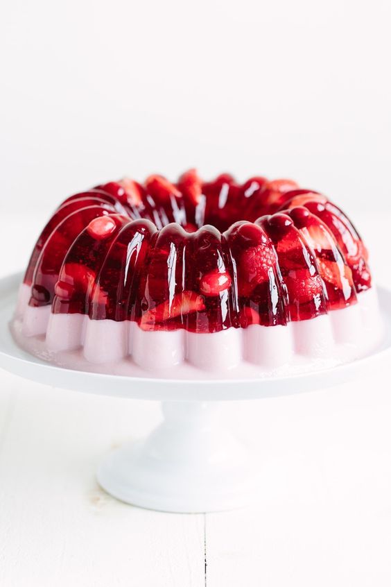 Jello Salads | Layered strawberry | Girlfriend is Better 