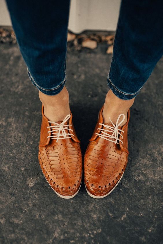 leather flats | woven Oxford shoe lace cinnamon neutrals | Girlfriend is Better