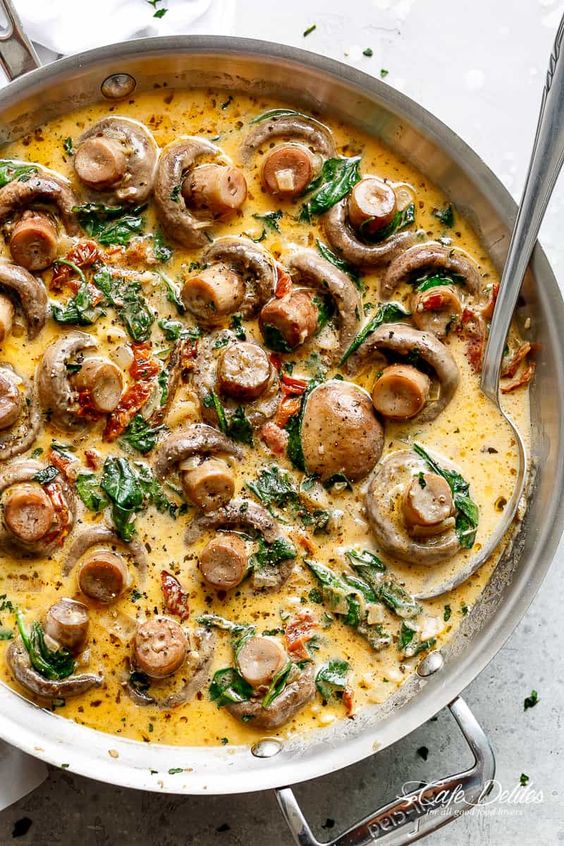 January's seasonal vegetables | Creamy Garlic Butter Tuscan Mushrooms recipe healthy vegetarian | Girlfriend is Better