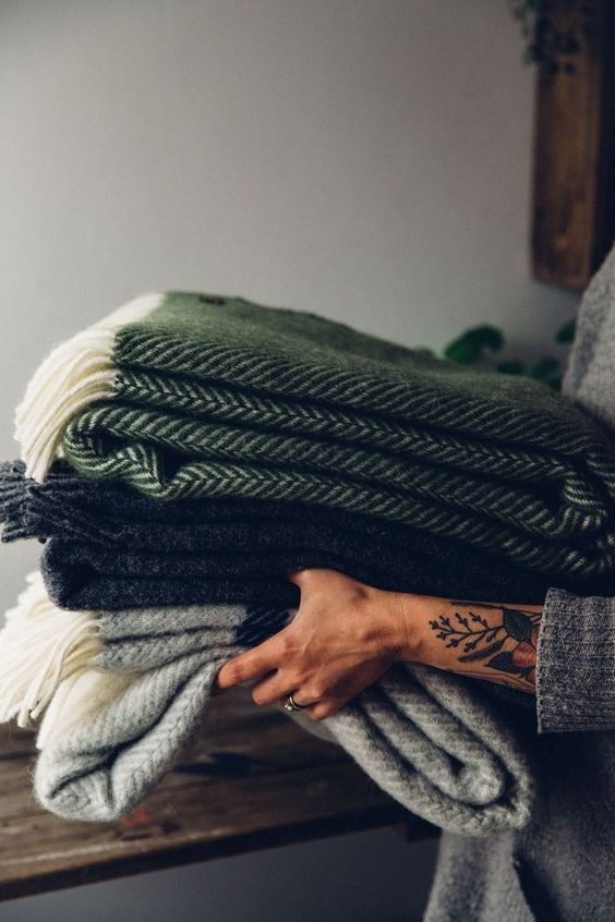 hygge hostess | wool blankets guest cozy entertaining | Girlfriend is Better