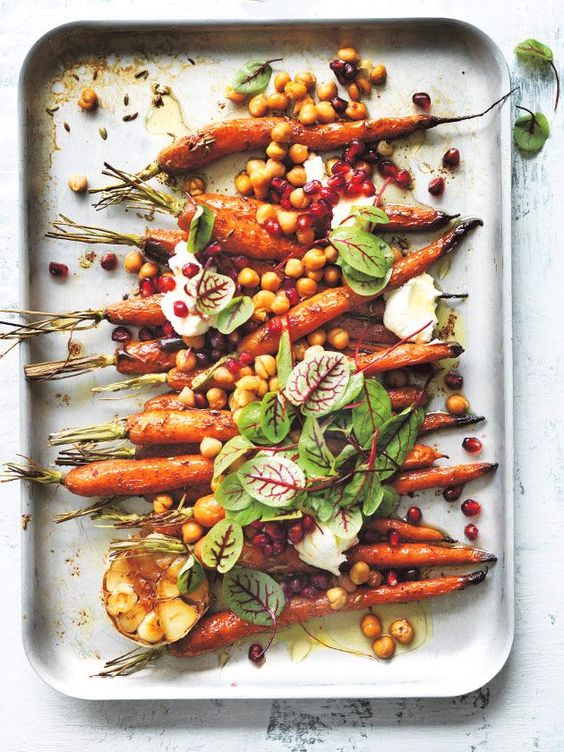 March's seasonal vegetables | roasted carrots fennel chickpeas vegetarian | Girlfriend is Better