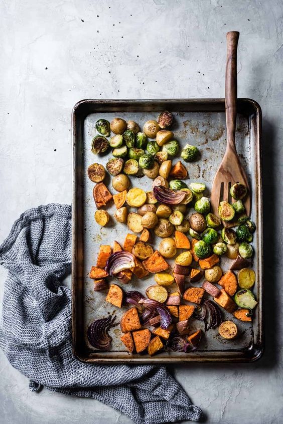 March's seasonal vegetables | Mexican roasted veggie bowl beer beans Brussels sprouts sweet potatoes cabbage recipe | Girlfriend is Better