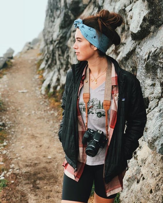 staycation activities | hiking bandana photography bike shorts | Girlfriend is Better