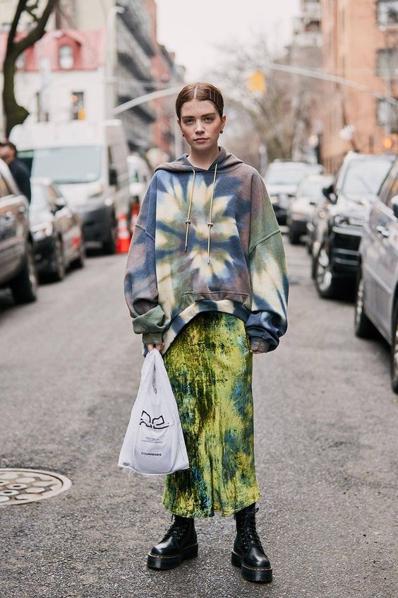 tie dye | print mixing dropped shoulder seams midi skirt hoodie oversized sweatshirt | Girlfriend is Better