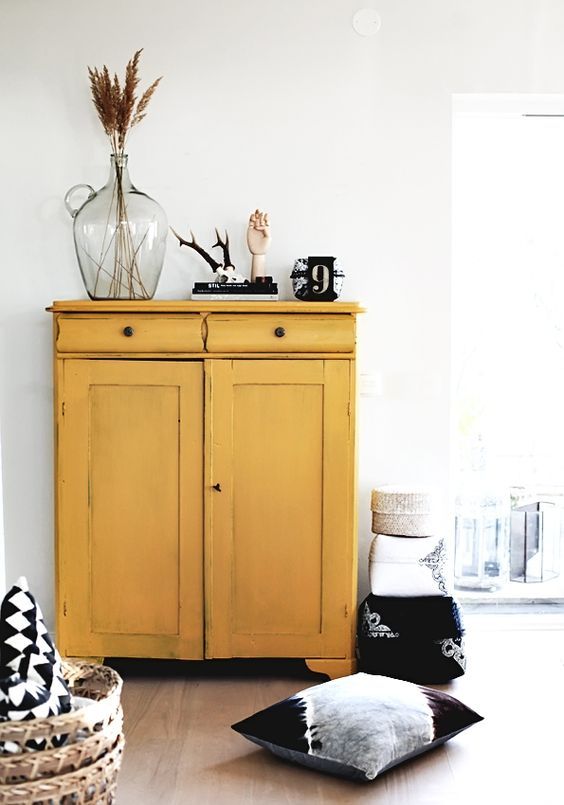 yellow home decor | earth element bar cabinet organization hygge | Girlfriend is Better