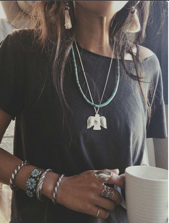 turquoise jewelry | Girlfriend is Better | layering native American pendant necklace silver bangle bracelets